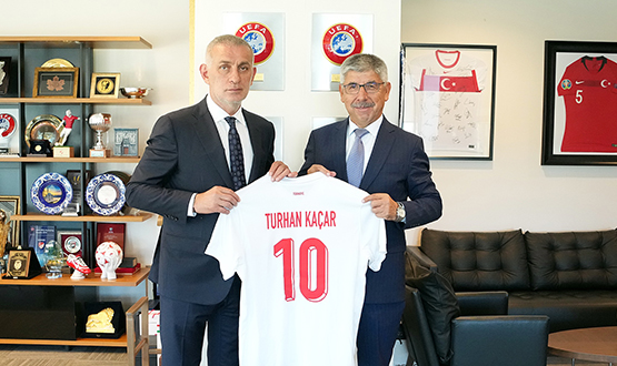 Turhan Kaçar, TFF Başkanı Hacıosmanoğlu'nu Ziyaret Etti
